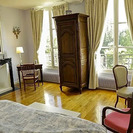 Panzió Le Du Bas Manoir