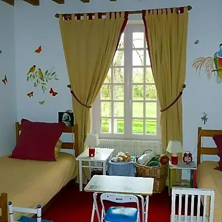 Maison De _ Le Bas Manoir Couette-café 4*
